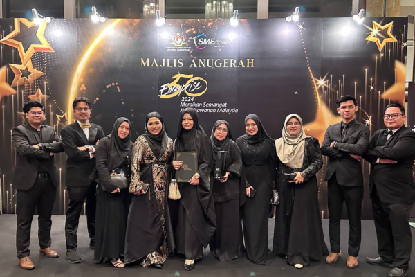 E50 AWARD 1 E50 AWARD 1