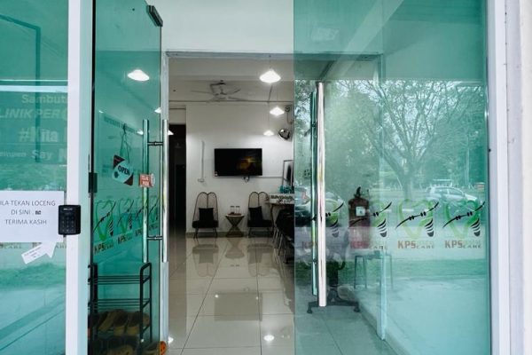 IMAGE 1 Kerteh Dental Clinic | KPS Dental Care | Interior (3)