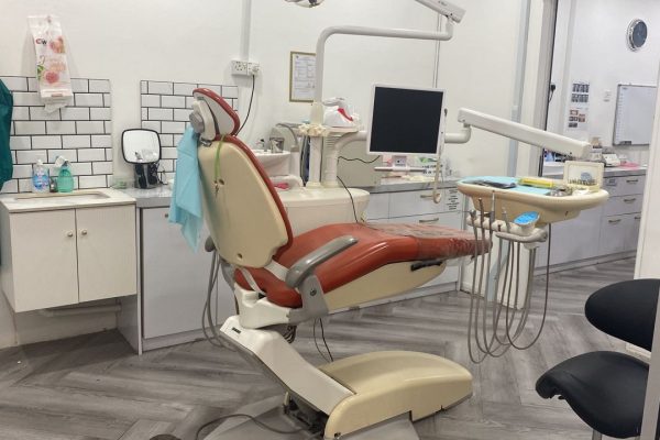 IMAGE 2 Teluk Sisek Dental Clinic | KPS Dental Care | Interior (02)