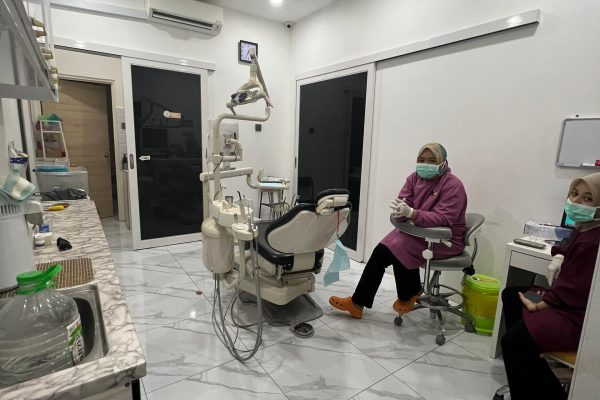 IMAGE 3 Chukai Kemaman Dental Clinic | KPS Dental Care