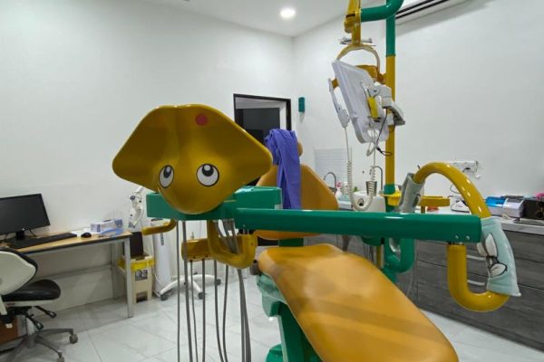 IMAGE 3 Indera Mahkota 8 Dental Clinic | KPS Dental Care | Interior (1)