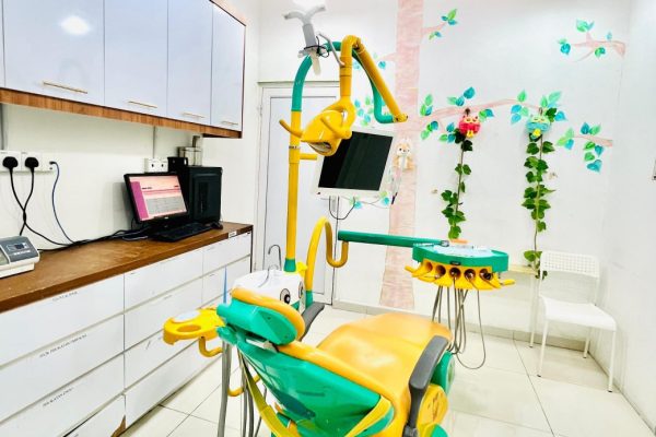 IMAGE 3 Kerteh Dental Clinic | KPS Dental Care | Interior (1)